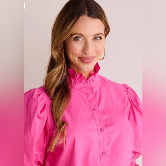 Avara Women’s Hot Pink Ruffle Bubble Sleeve Button Down Blouse Size L NWT - Picture 2 of 8